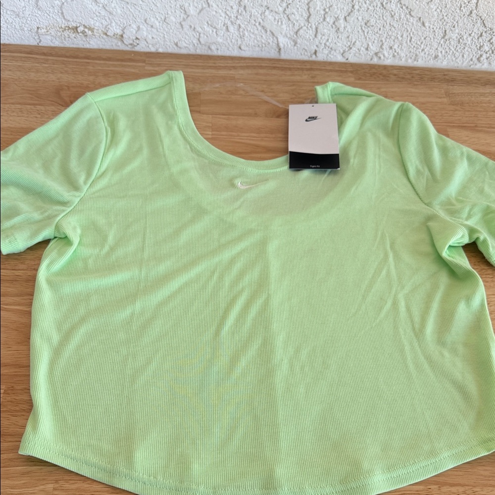Nike Women's Mint Green Short Sleeve Tee